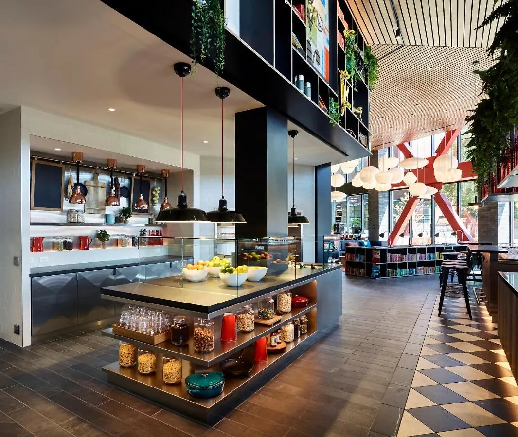 Отель Citizenm Seattle Pioneer Square